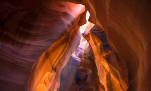 how does lake yiganlawi look like