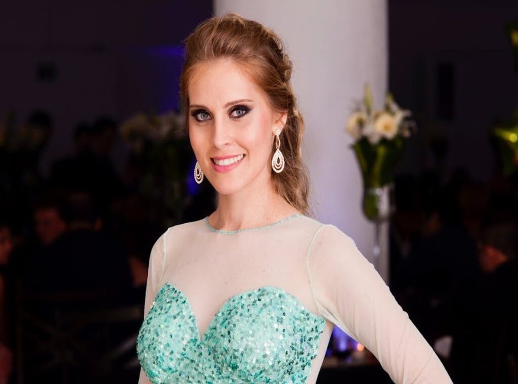 sabrina sosa estatura y peso